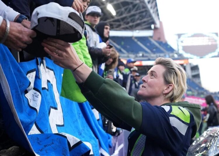 Super Bowl entertainment: Brandi Carlile sings, Benson Boone hits the field | Entertainment