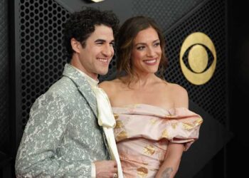 The Grammys red carpet is open. Music stars tend to go bold with their fashion
