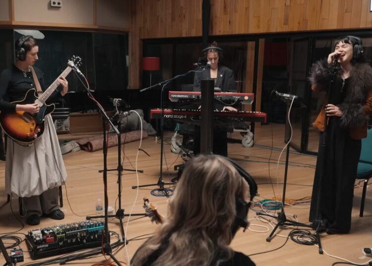 The Last Dinner Party - HELP 2 - Recording Session - 2026