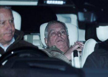 The Royal Lodge: Epstein’s links to ex-Prince Andrew’s financial meetings | Police News