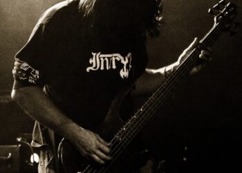 Tour Hype, New Music Whispers & Fan Chaos