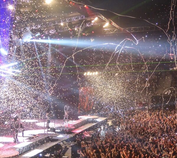 Tours, New Music & Fan Buzz