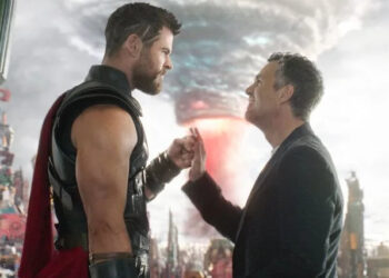 Chris Hemsworth and Mark Ruffalo in 'Thor: Ragnarok' Marvel/Disney