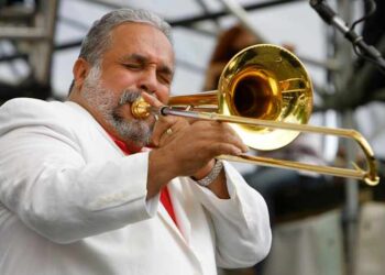 Willie Colón, architect of urban salsa music, dies at 75