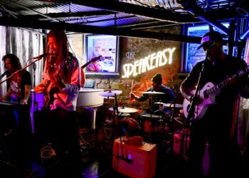 Winter Walkabout music showcase – Longmont Times-Call