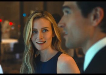 Sarah Pidgeon as Carolyn Bessette, Paul Anthony Kelly as John F. Kennedy Jr. in "Love Story: John F. Kennedy Jr. and Carolyn Bessette."