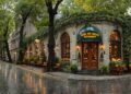 Spring Rainy Day Jazz in a Cozy European Street Café 🌧️Smooth Jazz Playlist for Focus & Relaxation ☕