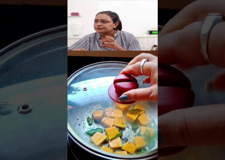 Ashwini Kalsekar’s Chana Bhopla Recipe | चना भोपला सब्जी | #celebrity #recipe #shorts