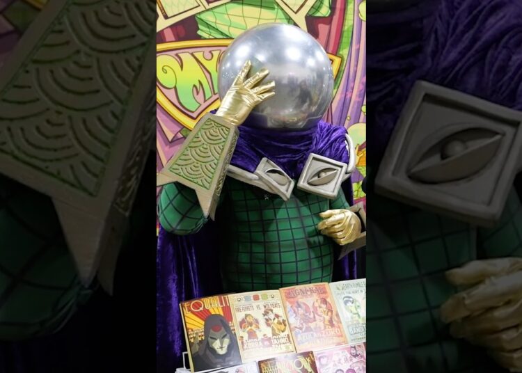 MYSTERIO Cosplay & Artist at MC3