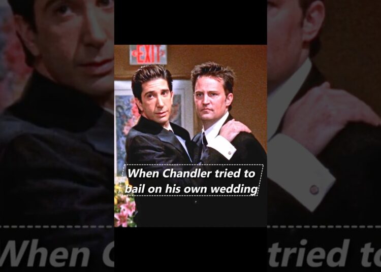 When Chandler tried to bail on his own wedding on Friends😂 #fyp #movie #friends #viral #shorts