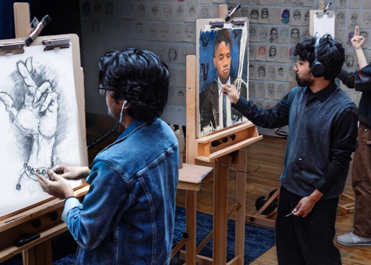 3 Pro Artists vs. 3 Levels of Drawing Challenges