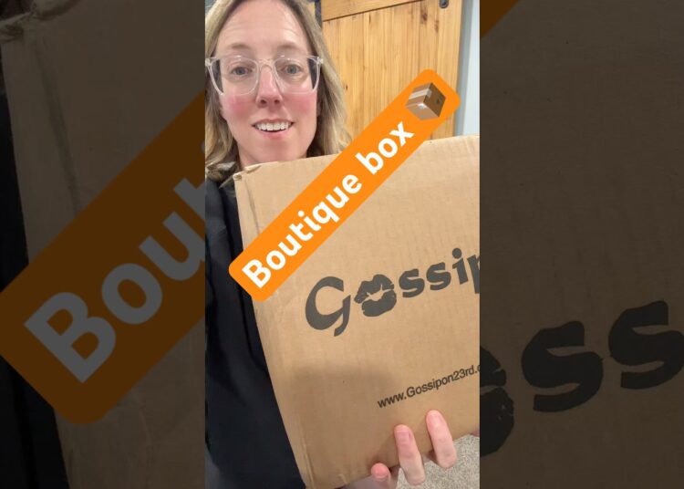 Gossip on 23rd sent me this amazing box! #surprisebox #boutique #boutiquestyle