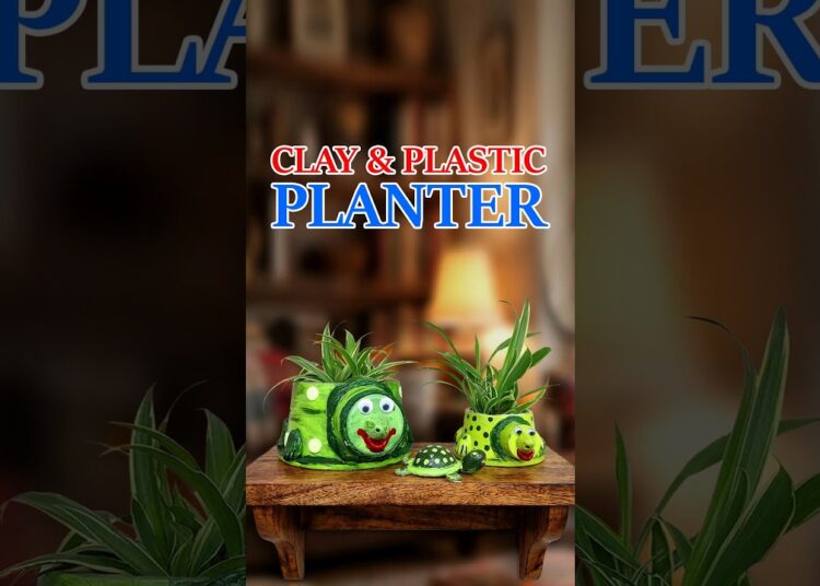 DIY♥️Clay & Plastic Planter Idea #diy #craft #clay #art #artist #plants #shorts #reels #viral #yt
