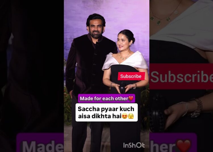 zaheer khan with wife sagarika #sagarikaghatge #zaheerkhan #cricket#cricketers#celebrity#celebrities
