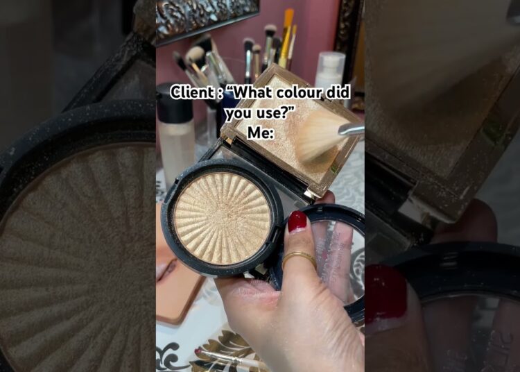 Artist Life 🗣️🎀 #makeupartistlife #makeupmeme #meme #funny #viral #shorts