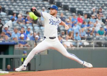 Spring Temperature Check: Who's Hot and Who's Cold in Royals Camp? (Mar 16-Mar 19) - Royals