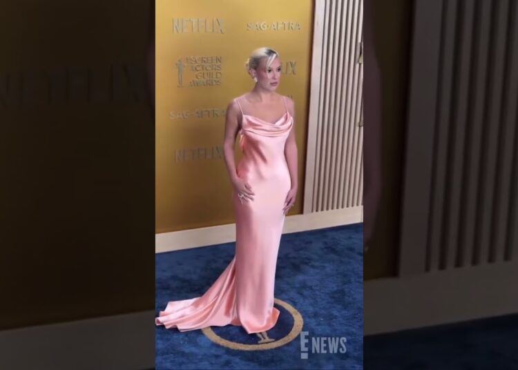 Millie at Sagawards❤️ #milliebobby #sagawards #milliebobybrown #mills #losangeles #celebrity