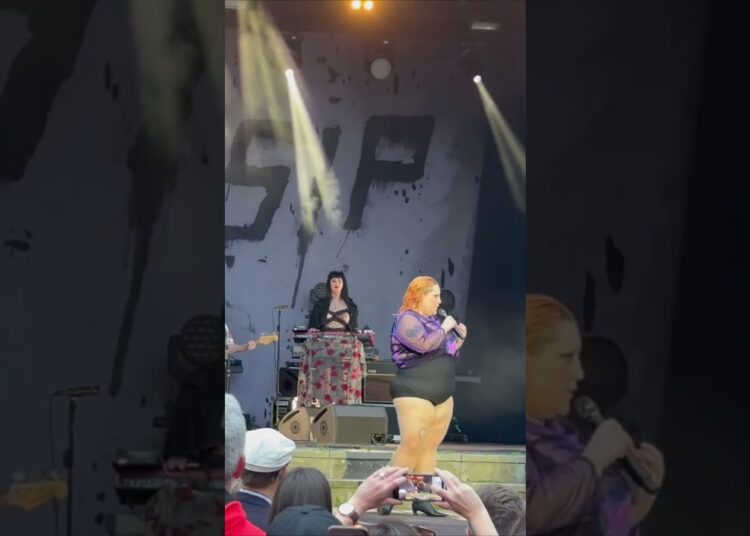 Gossip Live – Heavy Cross #concert #live #livemusic #gossip #gossiplive