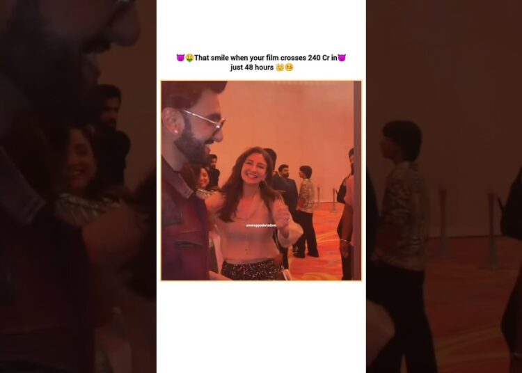 Crazy AF🤒🤣 #unwrappedwisdom #funny #gossip #bollywood #fashion #viralshort #dhurandhar2#movie#ticket