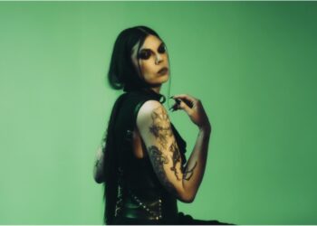A.A. Williams releases new music video for 'Hold It Together'