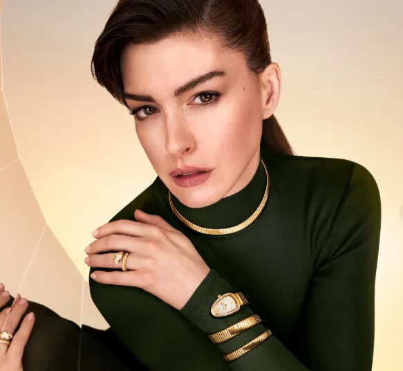 Screenshot from annehathaway/Instagram. Used under fair use for editorial commentary