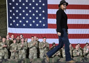 Kid Rock Army helicopters