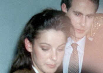 West End star Ruthie Henshall could disclose 'intimate insights' about her relationship with Prince Edward in a memoir mixed with 'scandal and stardom', a royal expert has warned. Pictured: Edward and Ruthie during their five-year romance