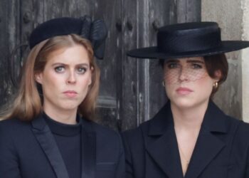 Beatrice and Eugenie 'only have one royal left' fighting their corner | Royal | News