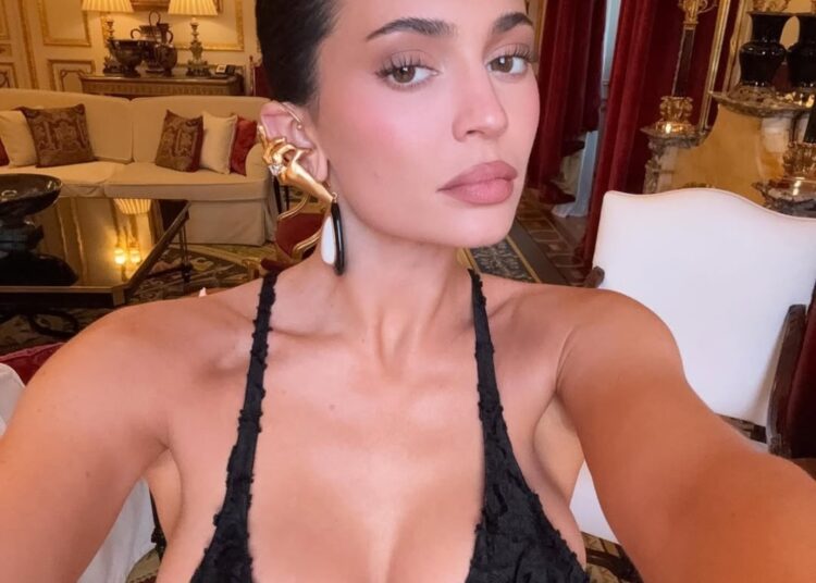 Best Celeb-Loved Beauty Tool Deals, Amazon Big Spring Sale 2026