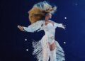 Beyonce billionaire - Singer uses fortune to support philanthropy