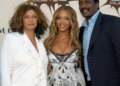Matthew Knowles (right) with daughter Beyoncé and former wife Tina Knowles in 2003.
