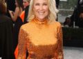 Catherine O’Hara Wins Actor Award, Seth Rogen Gives Speech