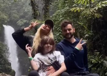 Christina Aguilera Family