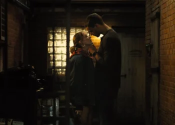 Tyriq Withers and Maika Monroe in Reminders of Him (Source: IMDb)