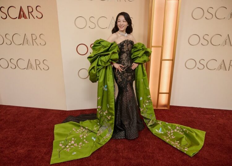 Congrats to These Oscar Red-Carpet Walkers for Making Jezebel’s Prestigious Best-Dressed List