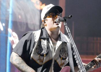 Hardy Debuts Emotional New Song About School Shootings