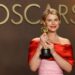 Jessie Buckley, winner of the Oscar for Best Actress for "Hamnet", poses in the Oscars photo room at the 98th Academy Awards in Hollywood, Los Angeles, California, U.S., March 15, 2026. REUTERS/Mario Anzuoni