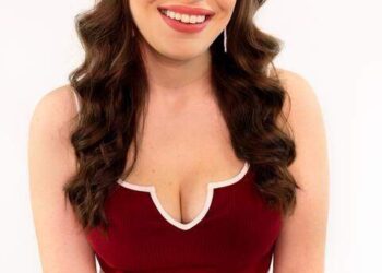 Profile Image of Samantha Agate