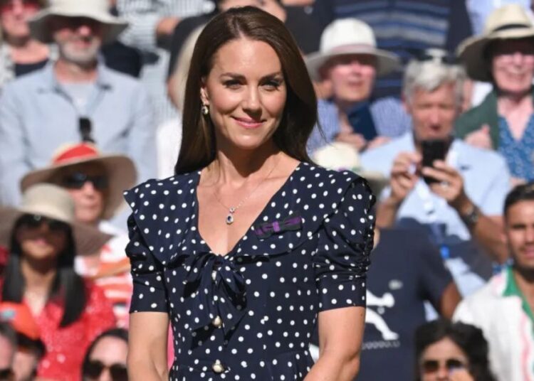 Get Princess Kate's polka dot look for £3k less | Royal | News