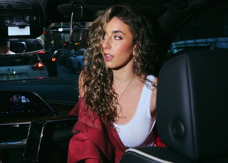 GiaNina Paolantonio car side