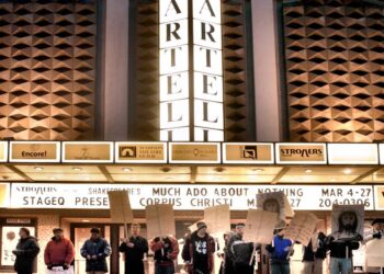 Gluten-free fried chicken, a Biblical fantasy and baking fails | Entertainment
