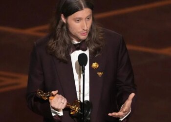 'Golden' from 'KPop Demon Hunters' wins Oscar for best original song | Entertainment