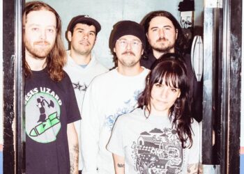Gouge Away release new music video for 'Figurine'