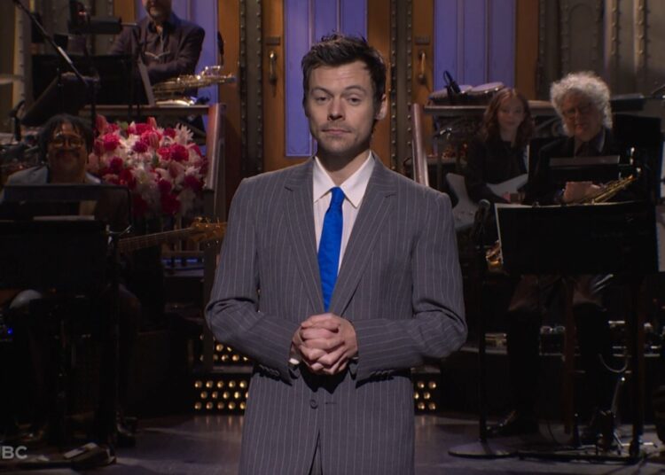 Harry Styles hosts 'Saturday Night Live.'