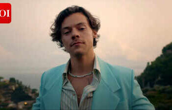 Is Harry Styles’ mom, Anne Twist, showing support for Zoë Kravitz? Her latest like sparks buzz