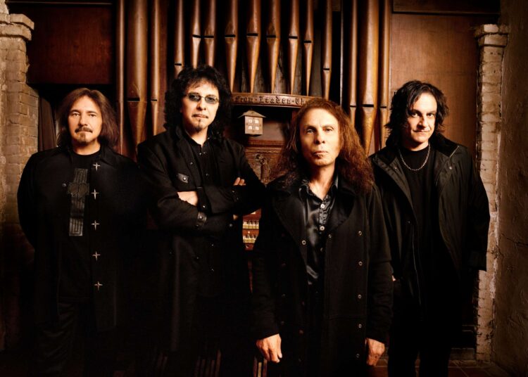 Heaven & Hell release new HD-upscaled video of “The Mob Rules” (Live from Radio City Music Hall) today  – Metal Planet Music