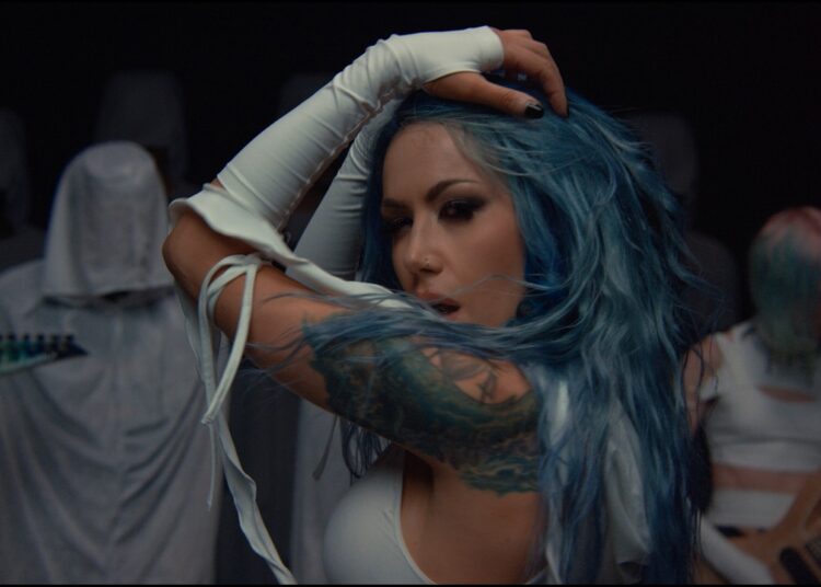BLUE MEDUSA – Checkmate (Official Music Video) - YouTube