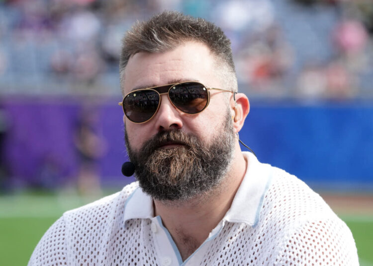 Jason Kelce on the ESPN postseason countdown set during the 2025 Pro Bowl Games at Camping World Stadium.Kirby Lee-Imagn Images