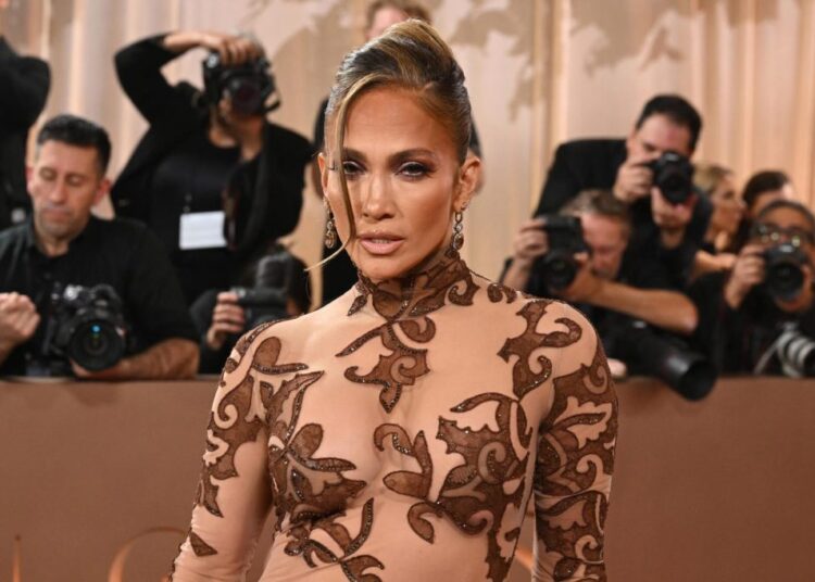 Jennifer Lopez & David Guetta's New Song 'Save Me Tonight': Listen