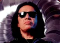 KISS' Gene Simmons On Celebrities Voicing Their Political Beliefs: "Do Your Art & Shut Up."